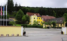 Schlossresidenz Heitzenhofen